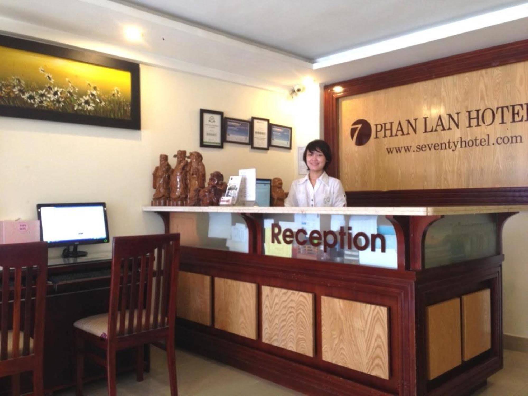 Oyo 438 Small Bay Hotel Ho Chi Minh Zewnętrze zdjęcie