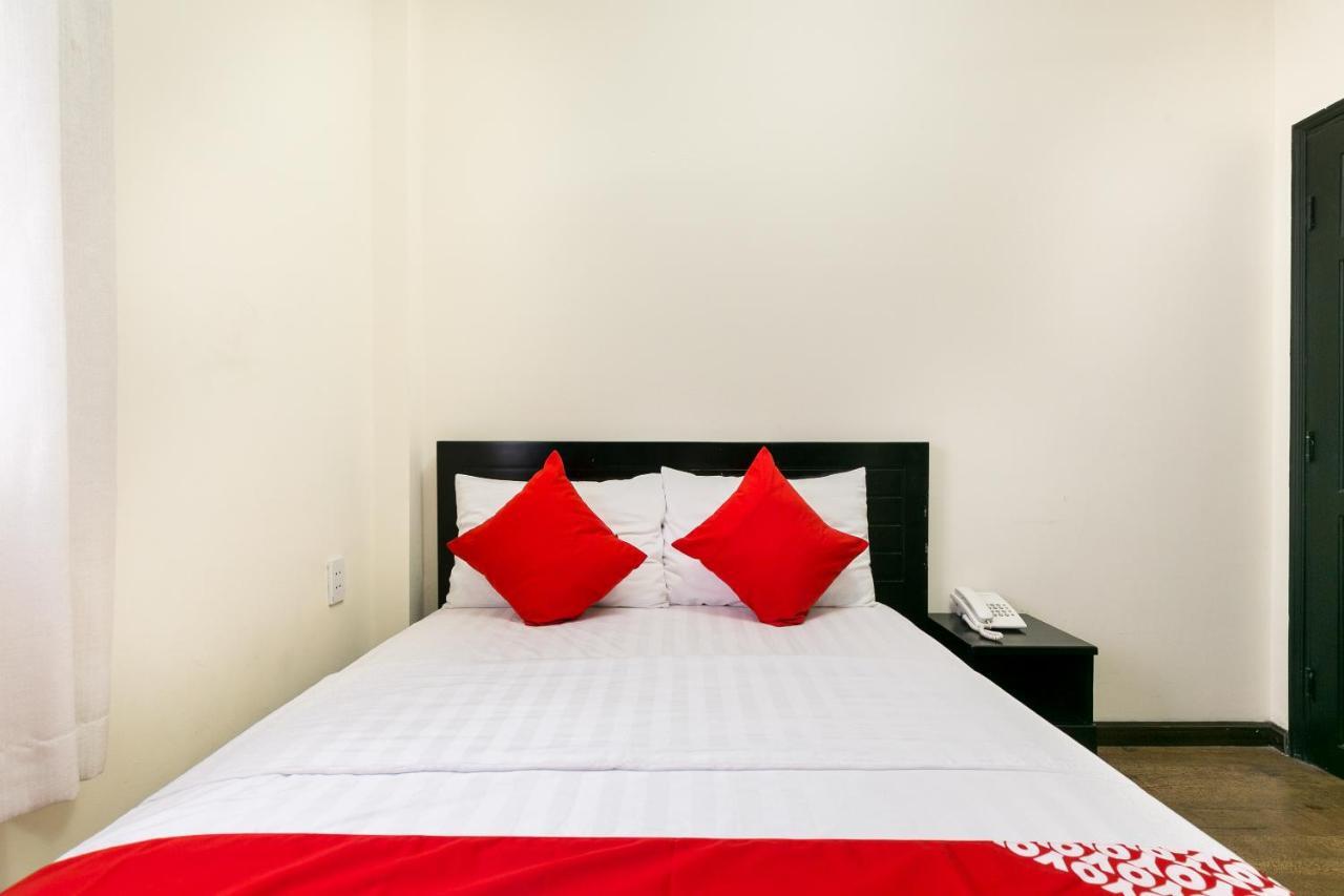 Oyo 438 Small Bay Hotel Ho Chi Minh Zewnętrze zdjęcie