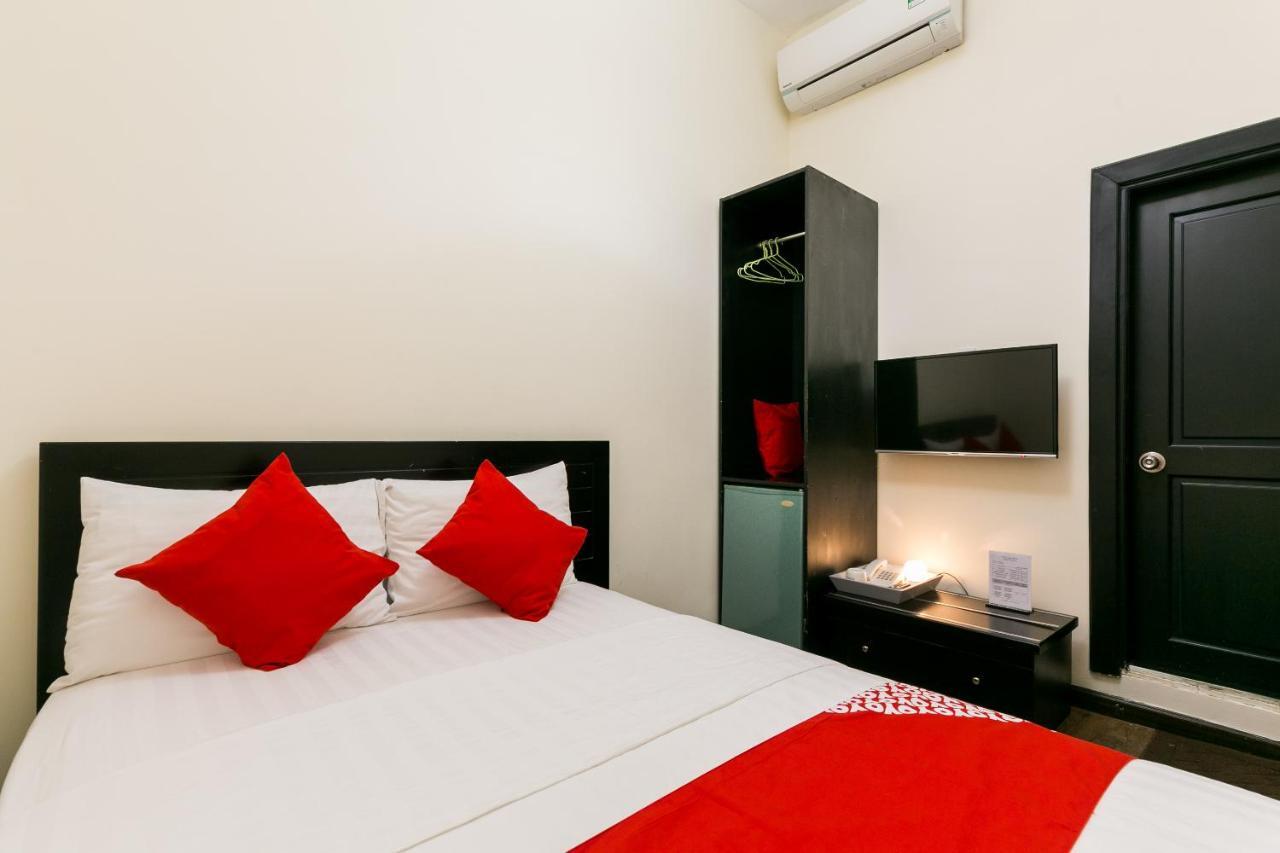 Oyo 438 Small Bay Hotel Ho Chi Minh Zewnętrze zdjęcie